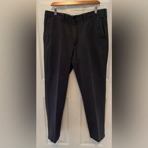 Men's Lands’ End Charcoal Grey Traditional Fit Relaxed Chino Pants